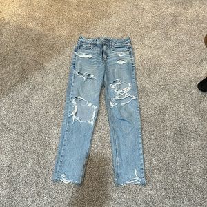 American Eagle Mom Jean